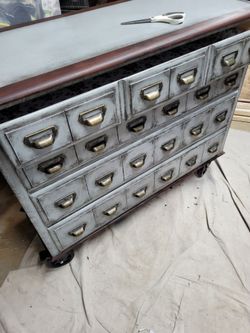 Apothecary Chest