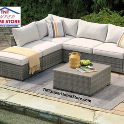 😍New Outdoor Sectional & Ottoman