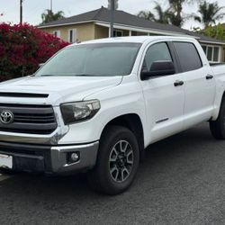 TOYOTA TUNDRA 2014 4X4