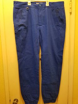 WOMAN'S PANTS