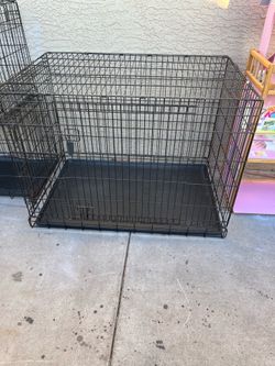 Jaula para perro 42” L 27” W 30” H