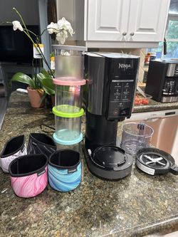Ninja Creami NC301 7-in-1 Ice Cream Maker — 4 Pints + Sleeves