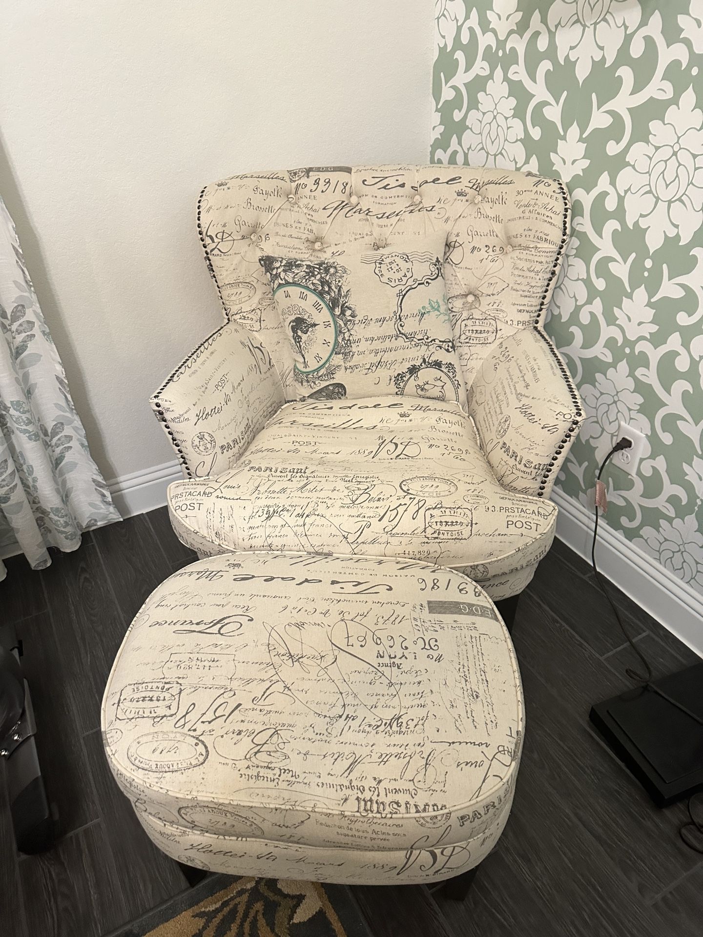 Paris Chair