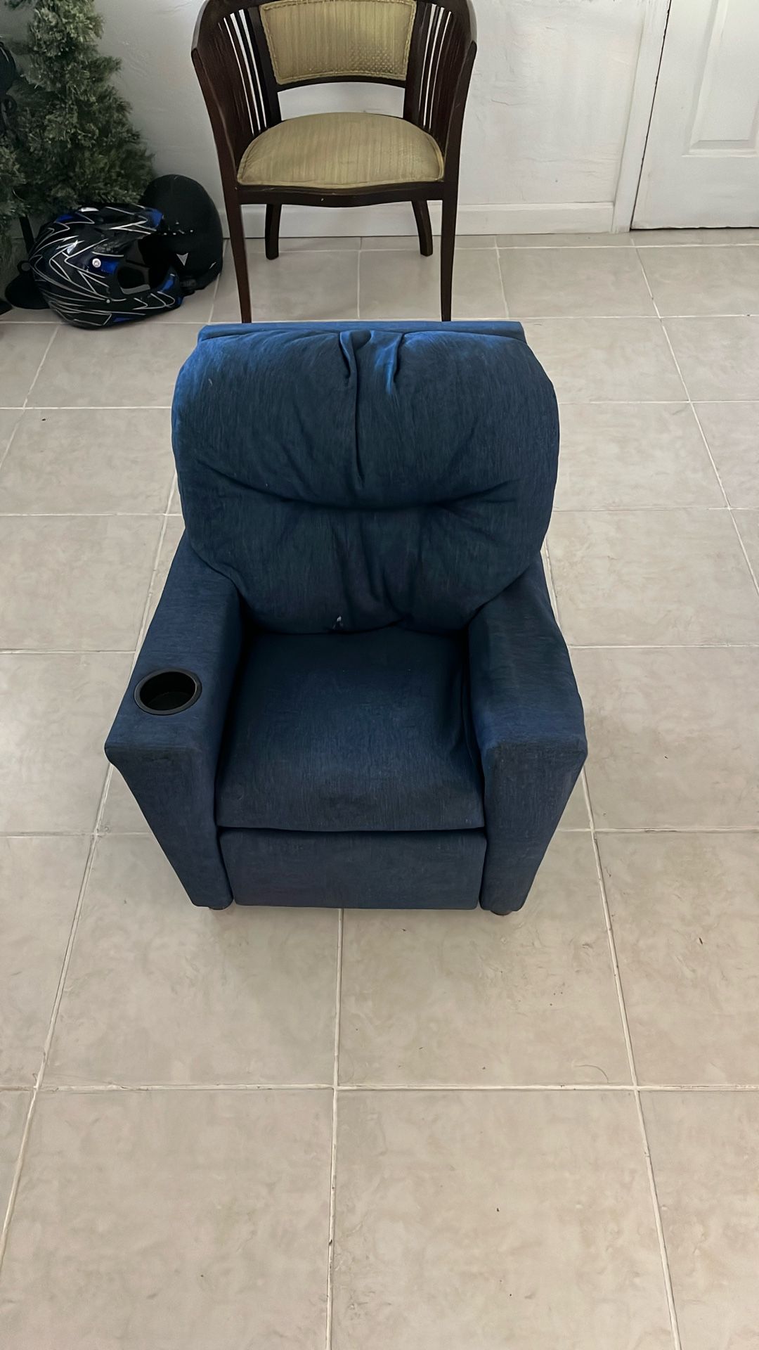 Navy Blue Kids Recliner (Left Arm Slightly Damaged-Fixable)