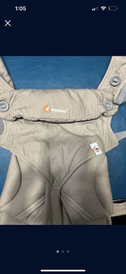 Ergobaby Carrier
