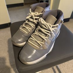 Cool Grey 11