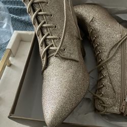 New Boots Size 8