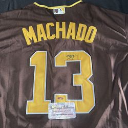 Manny Machado signed jersey w/coa