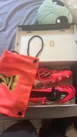Predators size 11 World Cup