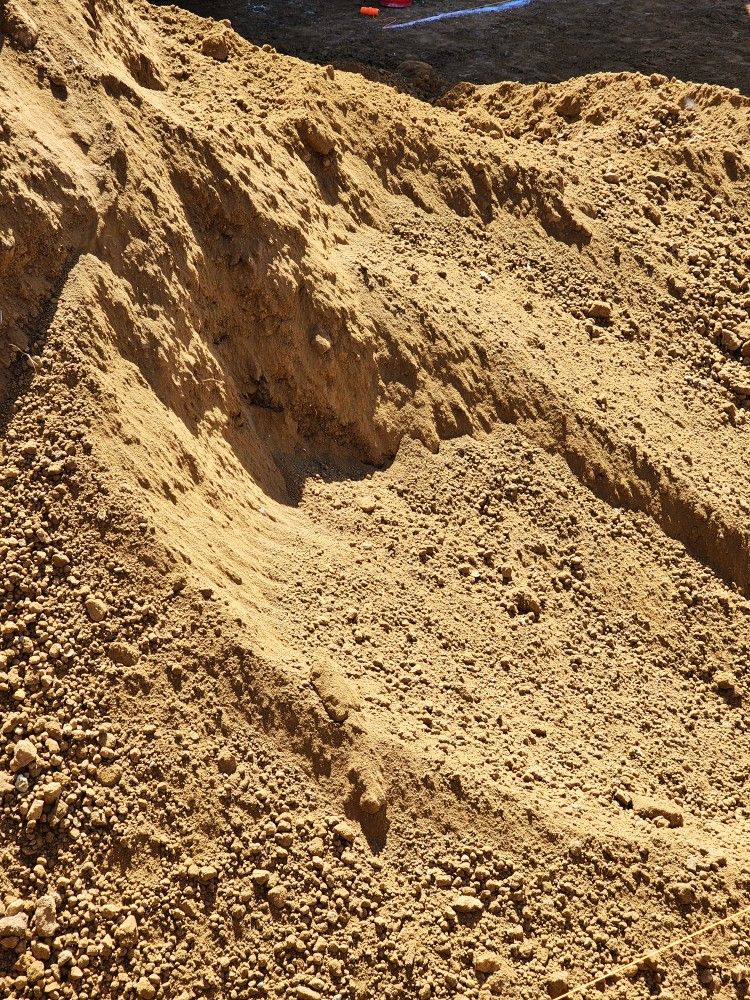 Clean Free Fill Dirt