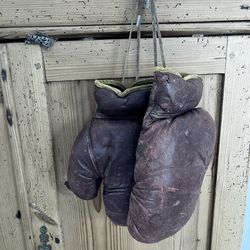 Antique 1928 Boxing Gloves 8 Oz