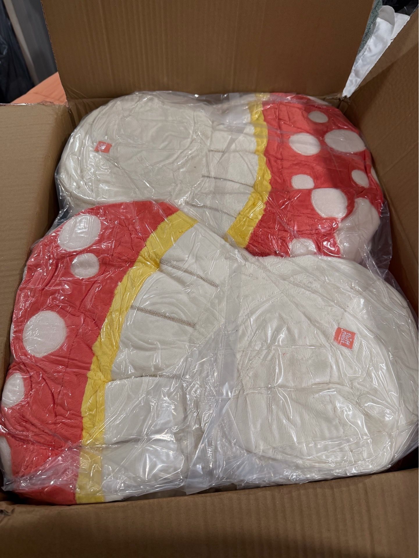 Fluffnest PuffPals Dottie The Red And White Mushroom Plush - NEW