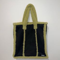 Ragged Sherpa Tote Bag