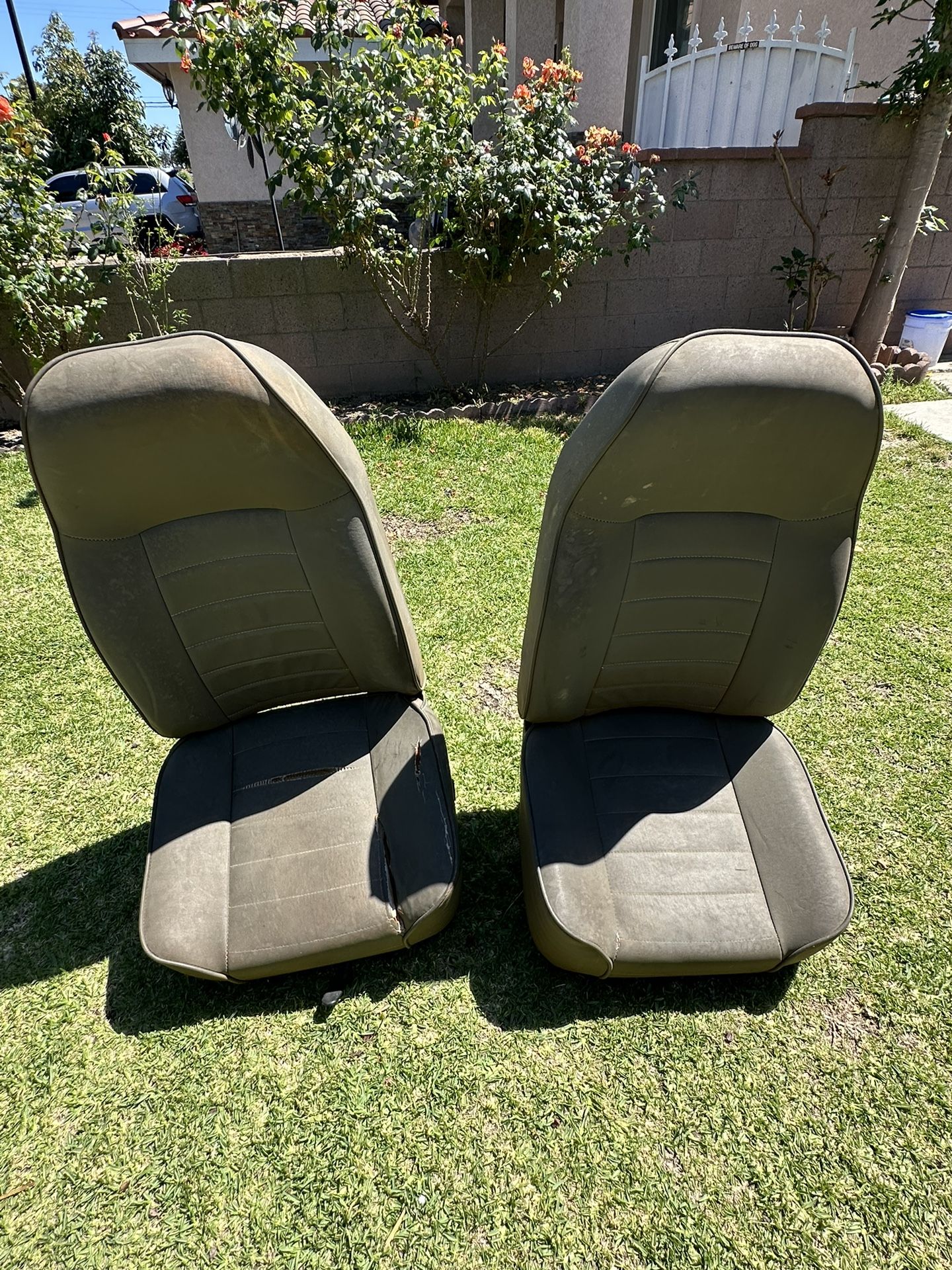 Jeep Cj7 Front Seats 76-86 Brown W/ Brackets
