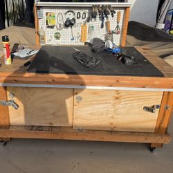 CUSTOM HEAVY DUTY WOODEN WORK TABLE