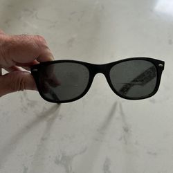Black Ray Ban Eyeglass Frame