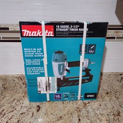 Nailer Makita