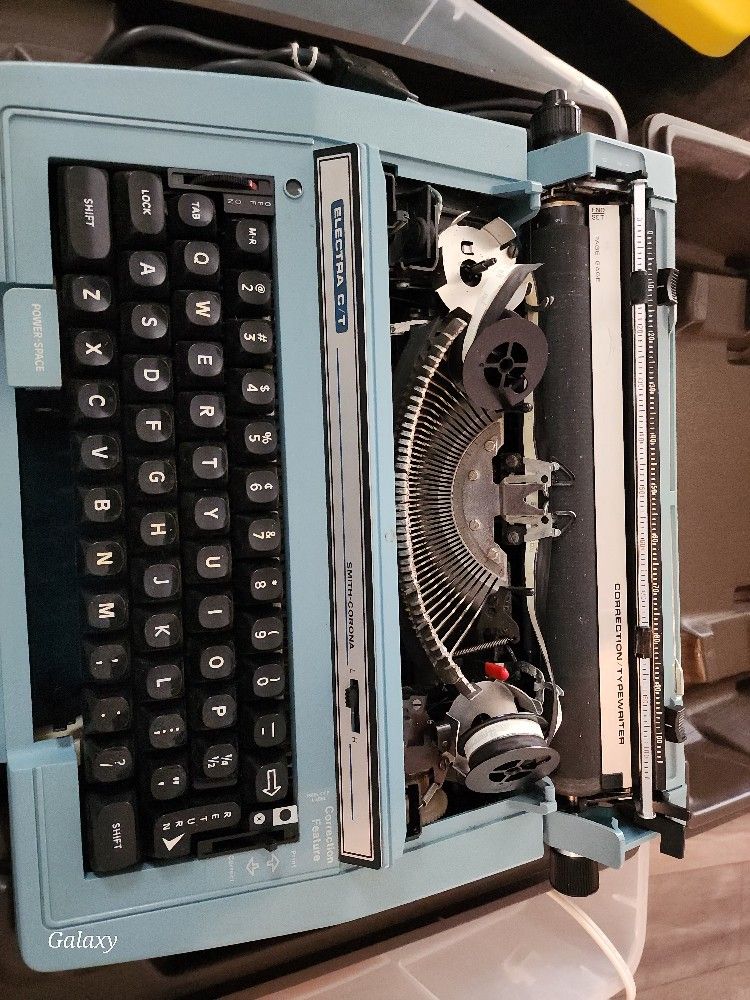 Typewriter Smith Corona
