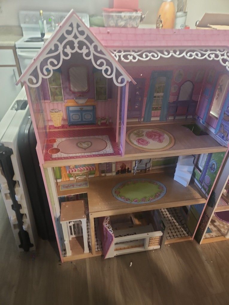 Barbie House
