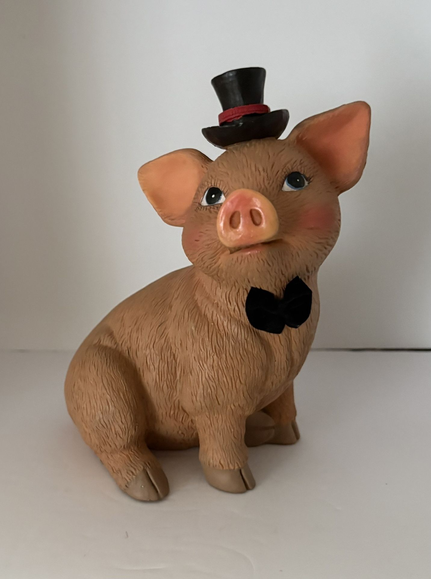 Vintage Pig Figurine. MS-140