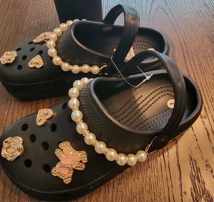 BRAND NEW Black Clog Shoes with Pearl and Gold Accents Little GIRLS Size 3