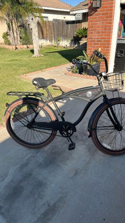 Bisicleta. Marca. Huffy
