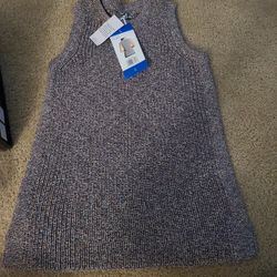 Woman's Clothing