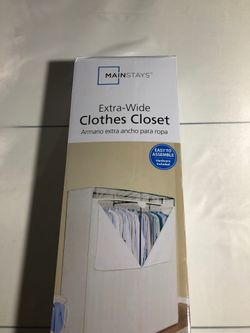 Clothes closet