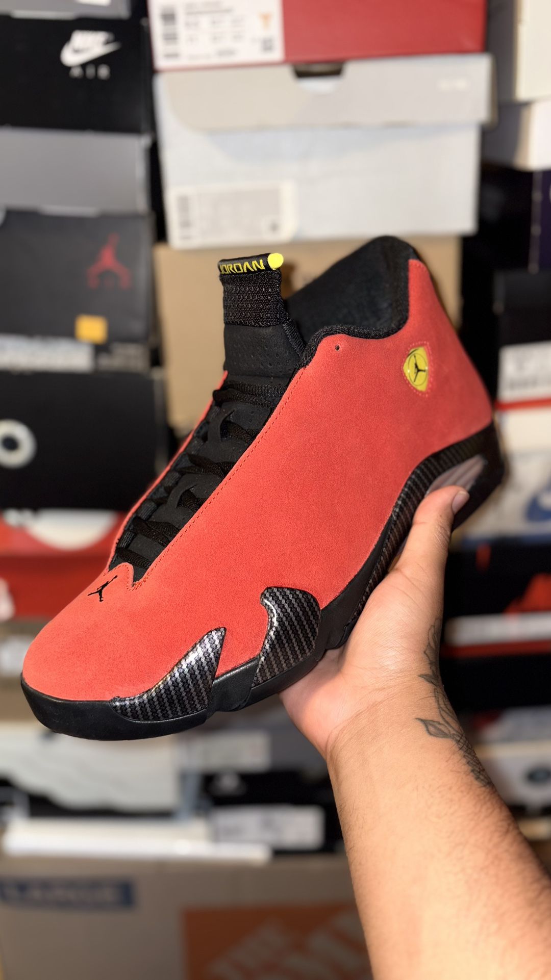 Jordan 14 Retro (Ferrari)