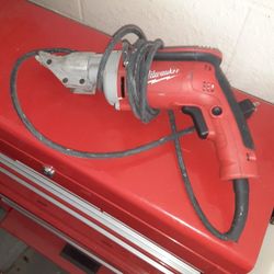 Milwaukee Electric Shears
