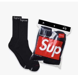 Supreme, Socks
