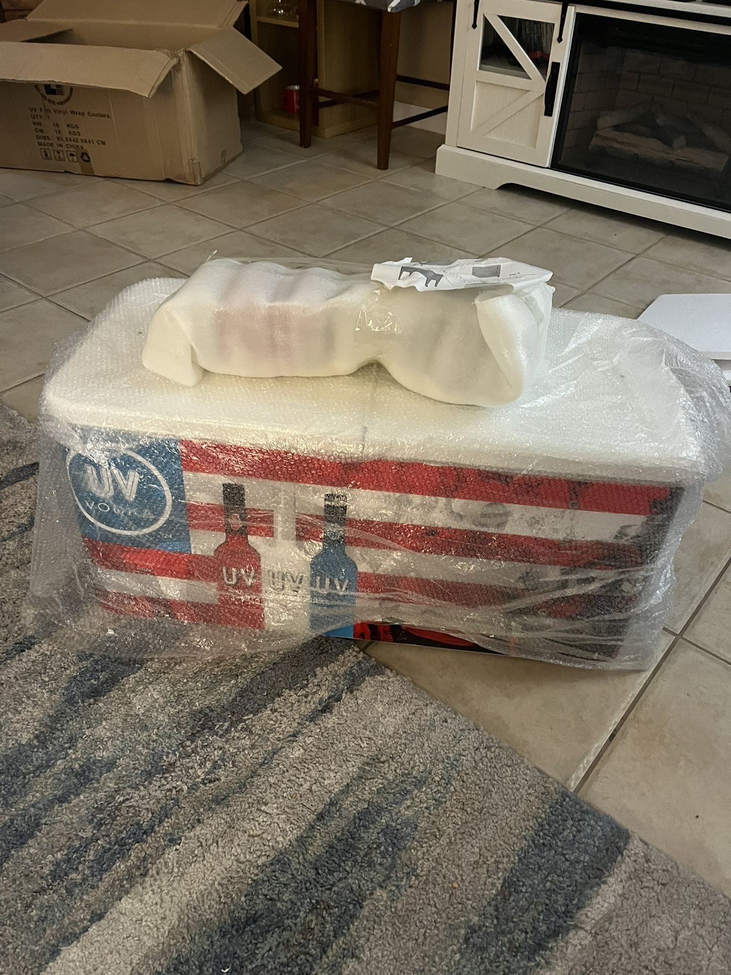 UV Vodka Rolling Cooler
