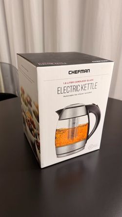 Chefman 1.8L Glass Electric Kettle w/ Tea Infuser – Open Box