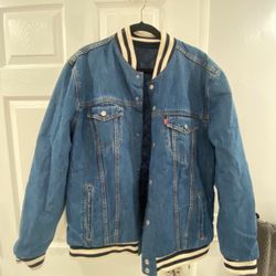 Levis Men's Reversible Bomber Denim Quilted Varsity Jacket Blue