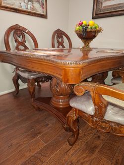 Dining room set