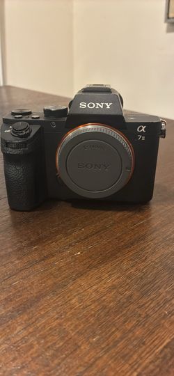 Sony A7ii  Firm on $