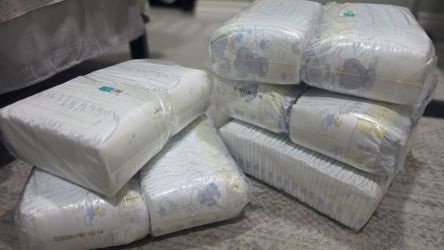 Diapers pampers