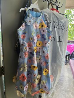 Girls dress
