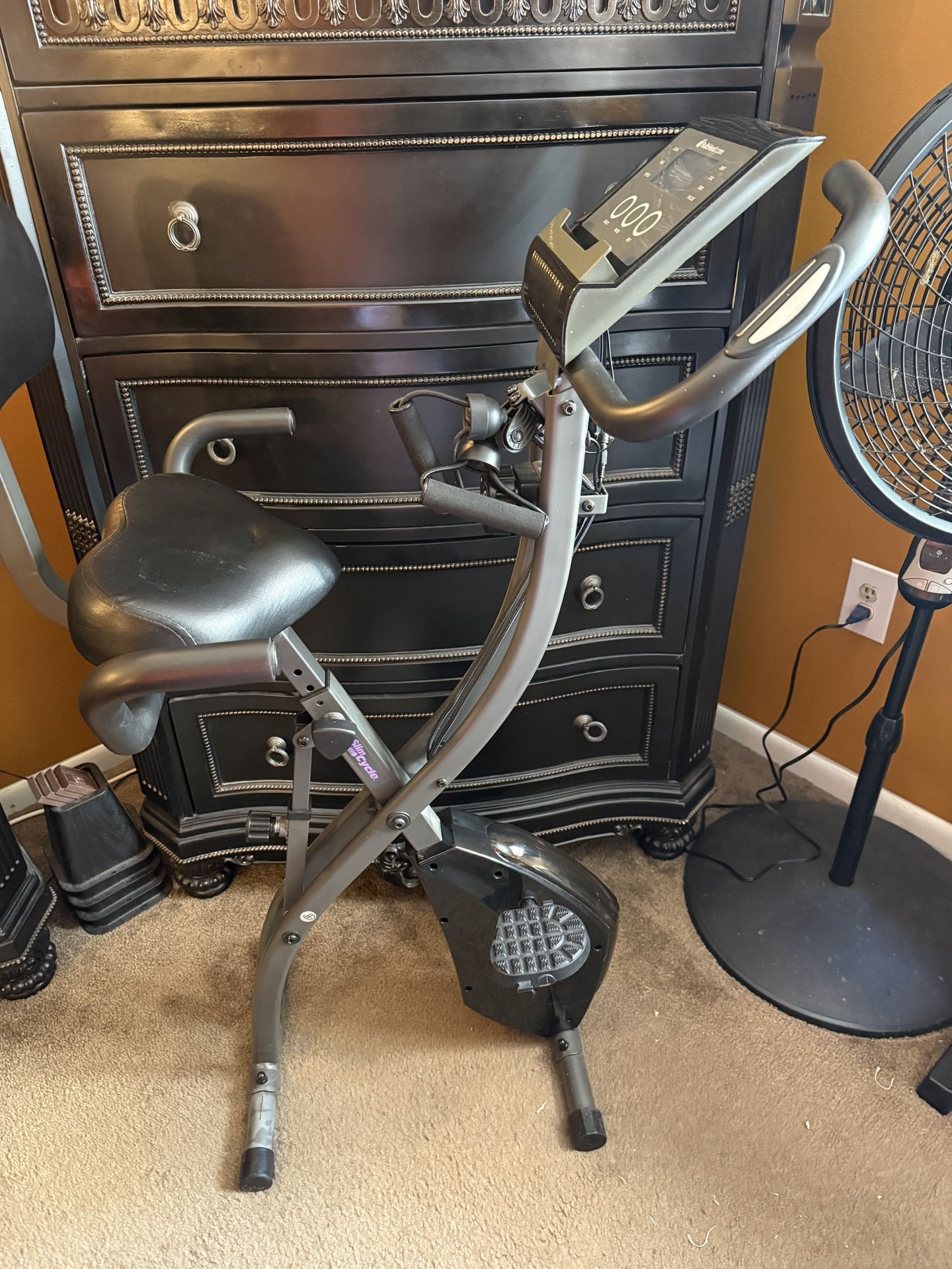 Slim Cycle Folding Exercise Bike 