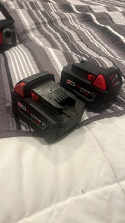 Milwaukee M83 red lithium XC 5.0q