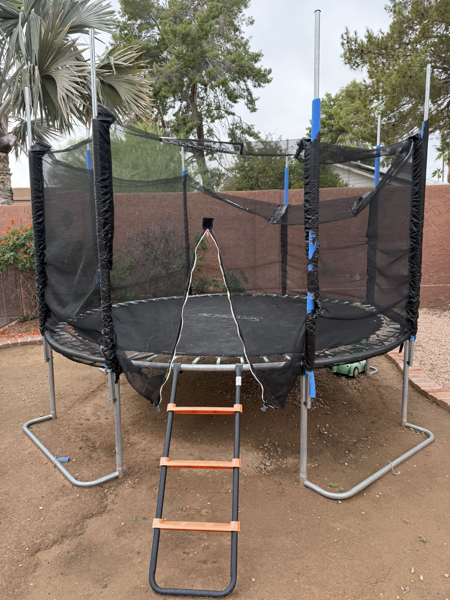 Trampoline