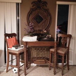 Beautiful High Top Bar Table With Two Stools And mirror