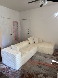 107” White Boneless Sectional