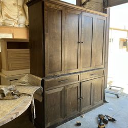 Custom TV Stand Cabinet Entertainment Center TV Lift Modern Rustic Farm House Barn Doors Console Handmade Restorations hardware Insp. Bookshelves 