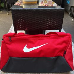 New Nike Duffle Bag