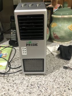 Mini air purifier