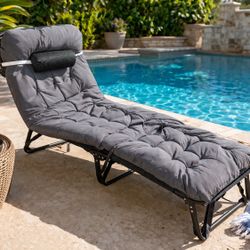 Lounge Chair 