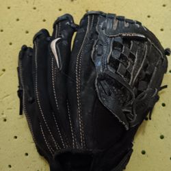 Nike Baseball ⚾️ Glove