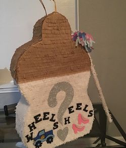 Baby shower piñata 🍼