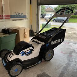 Hart Lawn Mower Battery Powered With Charger 1 Month Old